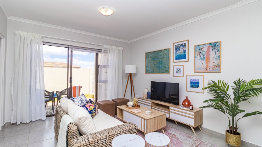 To Let 3 Bedroom Property for Rent in Stellendale Western Cape